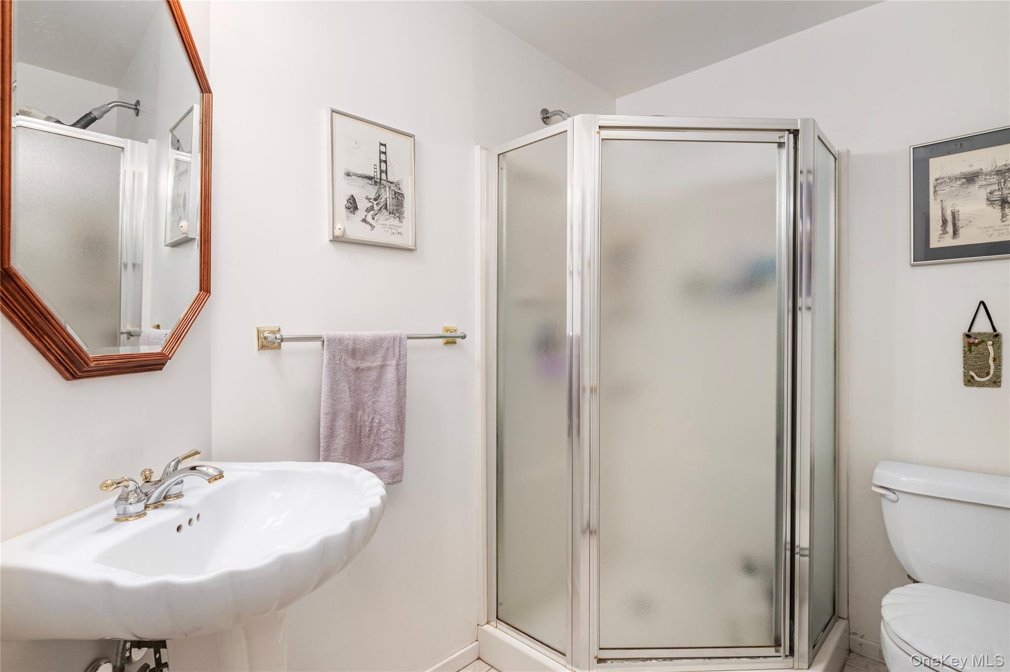 Hampton Bays, New York, 11946, United States, 3 Bedrooms Bedrooms, ,3 BathroomsBathrooms,Residential,For Sale,1935331