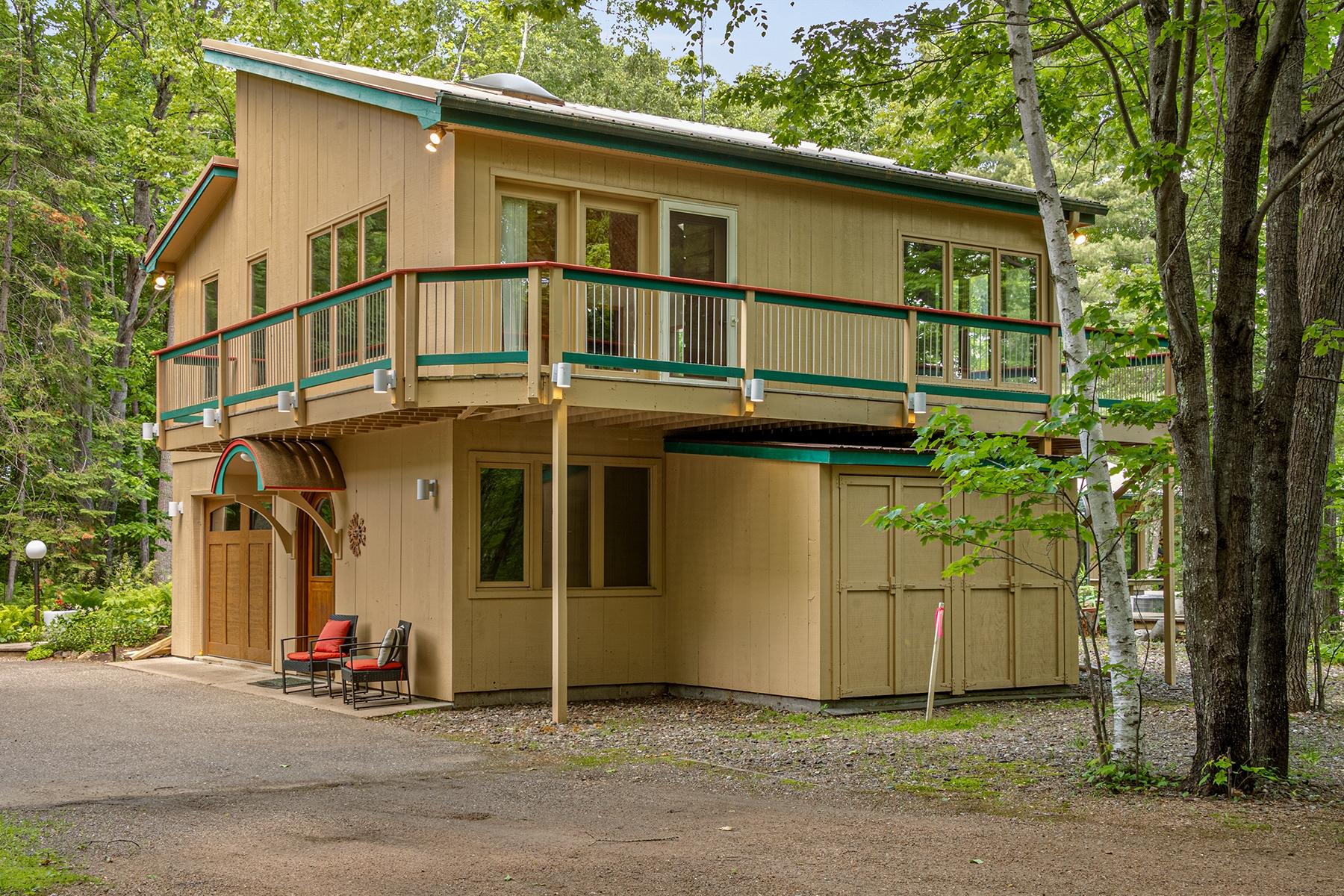 Manitowish Waters, Wisconsin, 54545, United States, 4 Bedrooms Bedrooms, ,3 BathroomsBathrooms,Residential,For Sale,1974750