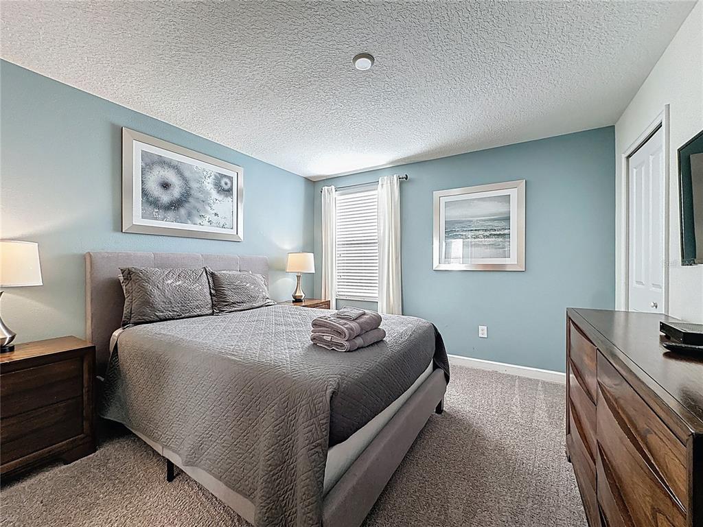 Davenport, Florida, 33896, United States, 8 Bedrooms Bedrooms, ,5 BathroomsBathrooms,Residential,For Sale,1992116