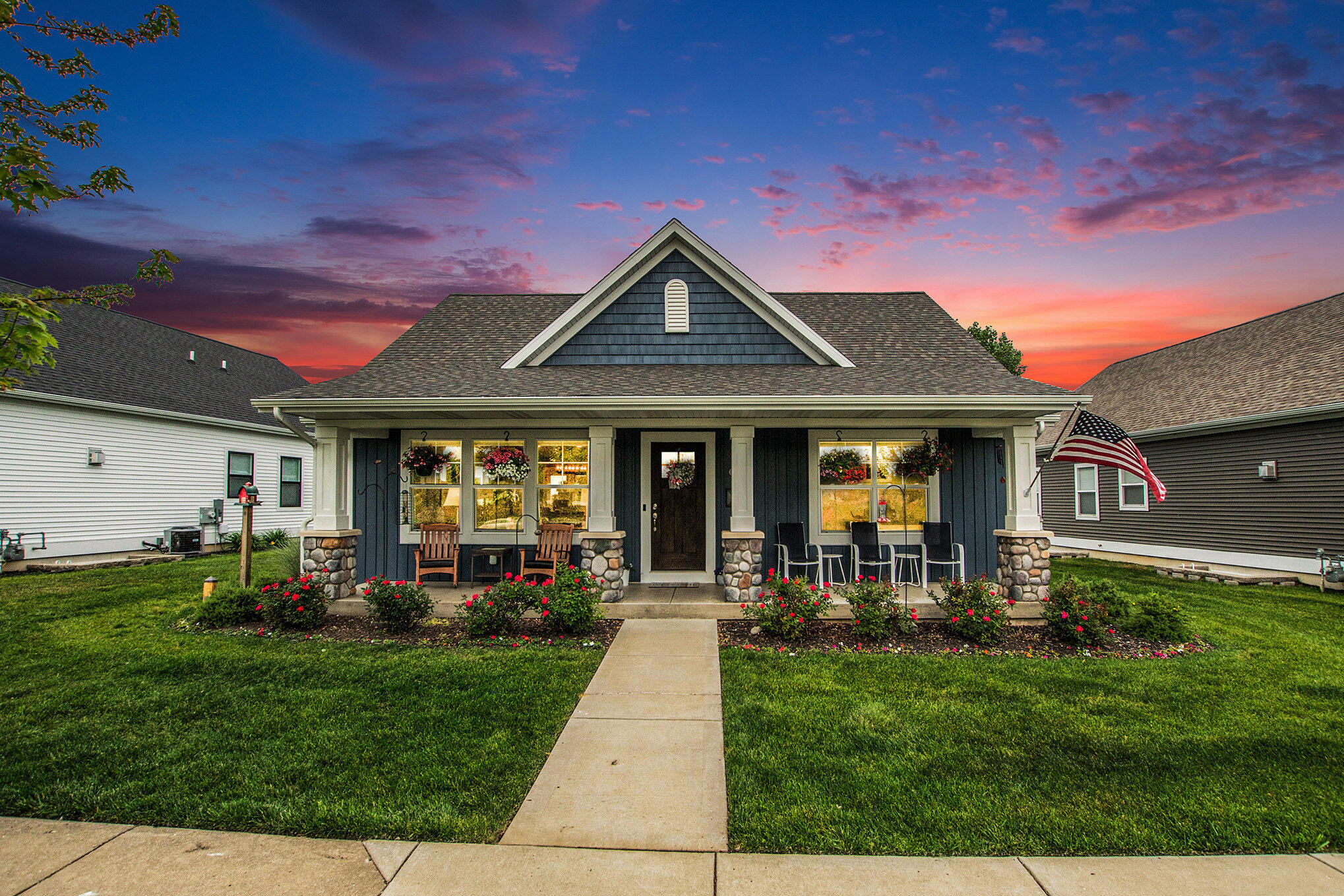 South Haven, Michigan, 49090, United States, 4 Bedrooms Bedrooms, ,3 BathroomsBathrooms,Residential,For Sale,1863775