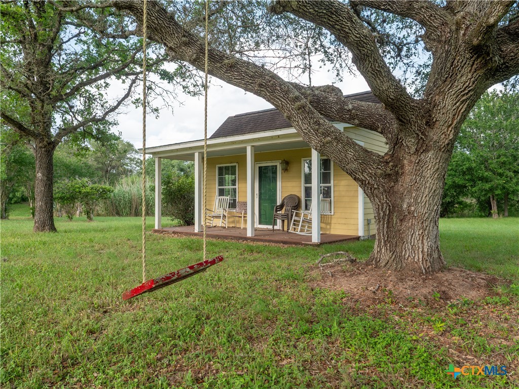 Victoria, Texas, 77905, United States, 5 Bedrooms Bedrooms, ,4 BathroomsBathrooms,Residential,For Sale,1882590