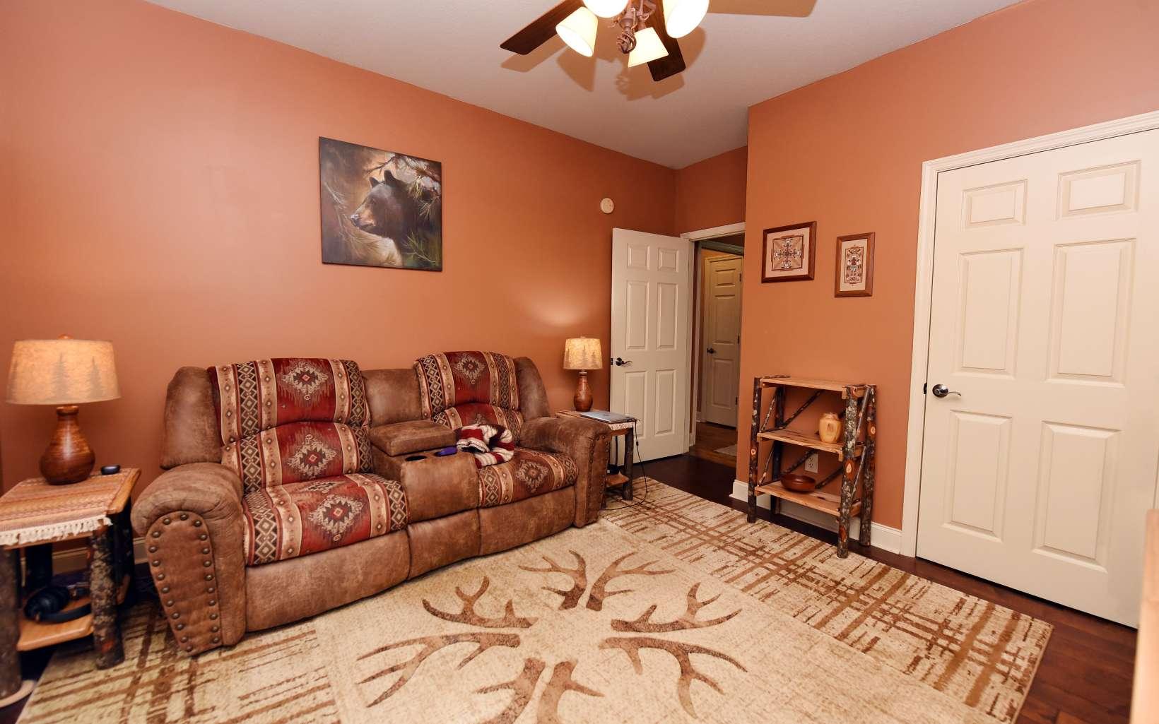Hiawassee, Georgia, 30546, United States, 4 Bedrooms Bedrooms, ,4 BathroomsBathrooms,Residential,For Sale,1746240