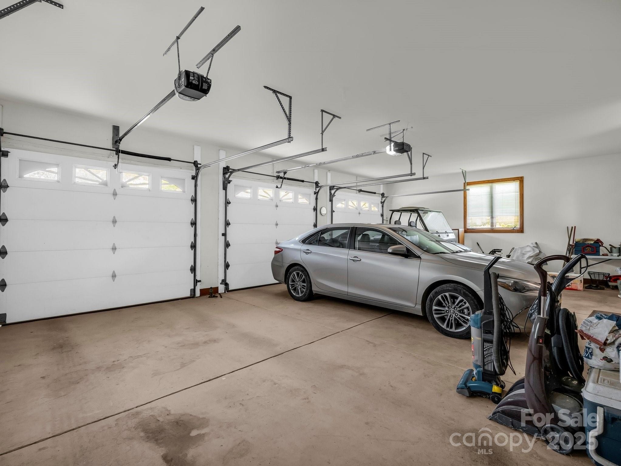 Iron Station, North Carolina, 28080, United States, 3 Bedrooms Bedrooms, ,3 BathroomsBathrooms,Residential,For Sale,1920922