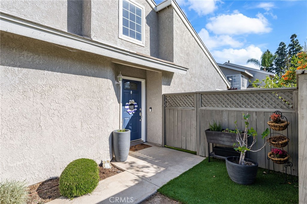 Corona, California, 92882, United States, 3 Bedrooms Bedrooms, ,2 BathroomsBathrooms,Residential,For Sale,2002055