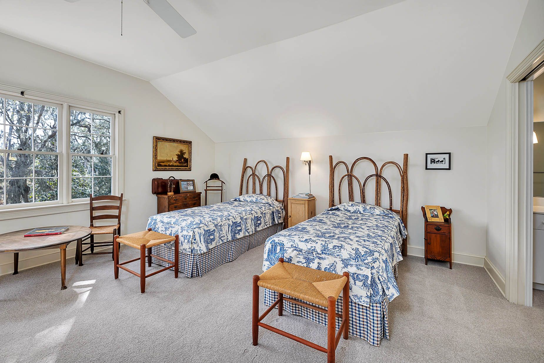  188 Hampton Point Drive - 物件實景