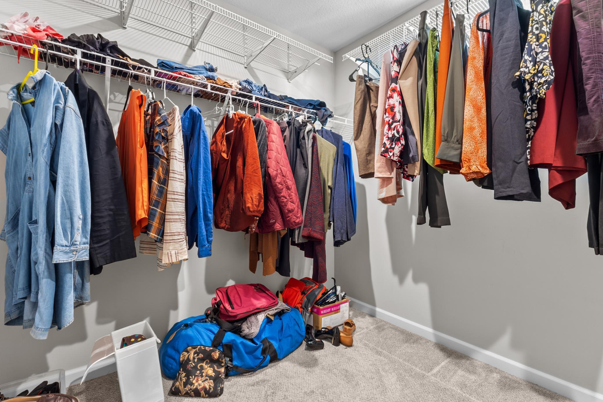 Farmington, Minnesota, 55024, United States, 4 Bedrooms Bedrooms, ,2 BathroomsBathrooms,Residential,For Sale,1990959