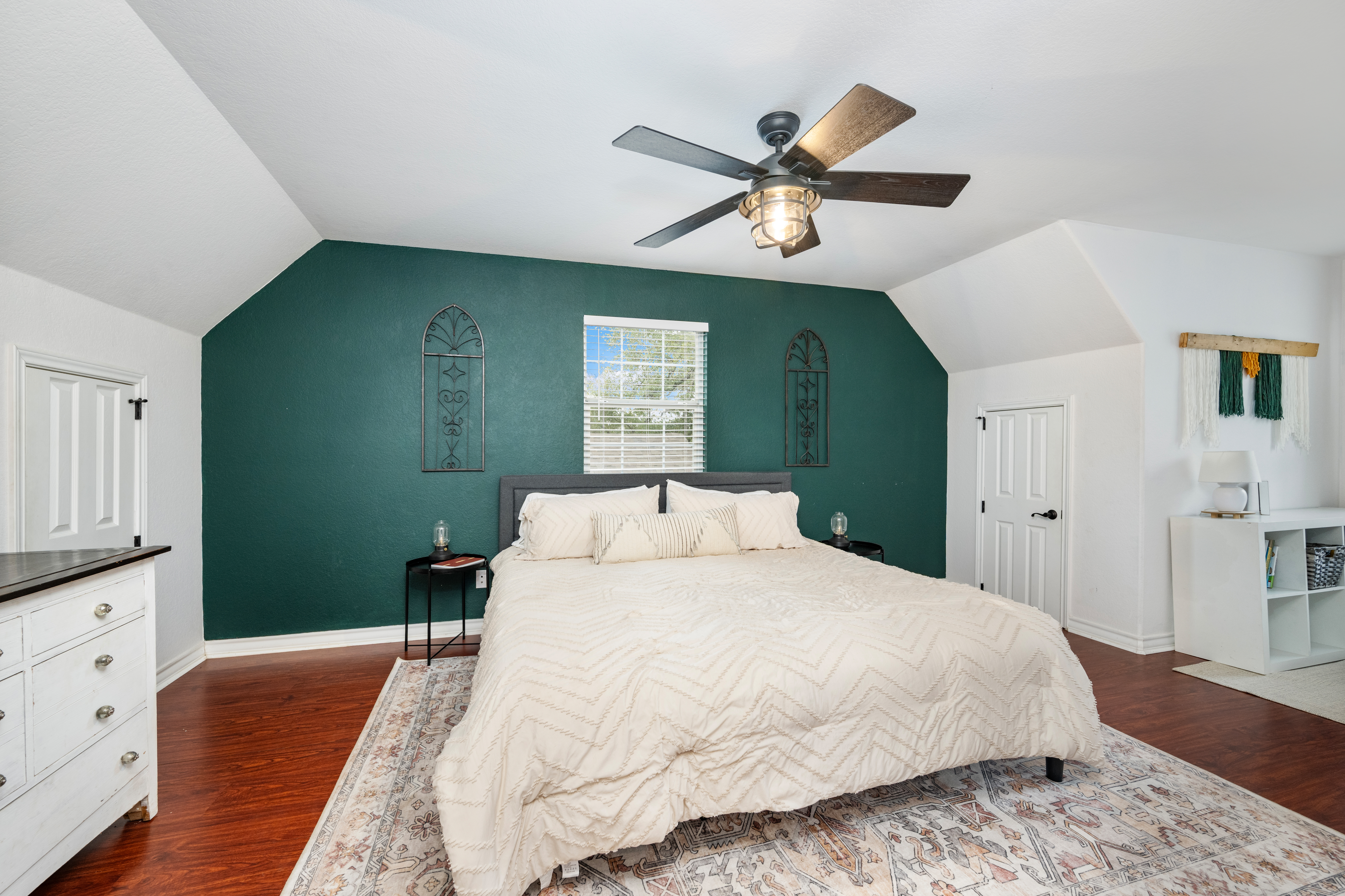  Updated Hill Country Gem with Community Parks and River Access - 物件實景