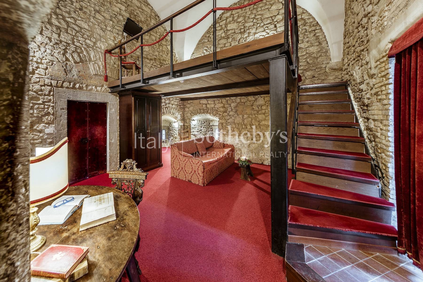  Medieval Castle nearby Rome : a historic luxury retreat - 物件實景