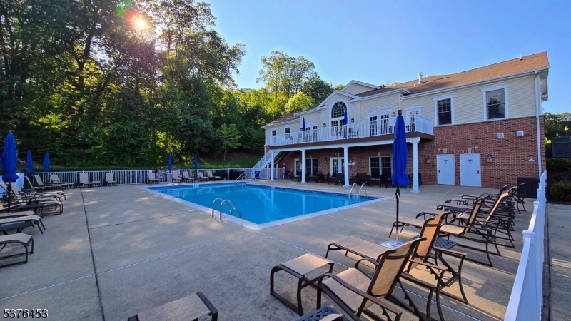Mount Arlington Boro, New Jersey, 07856, United States, 3 Bedrooms Bedrooms, ,3 BathroomsBathrooms,Residential,For Sale,1908311