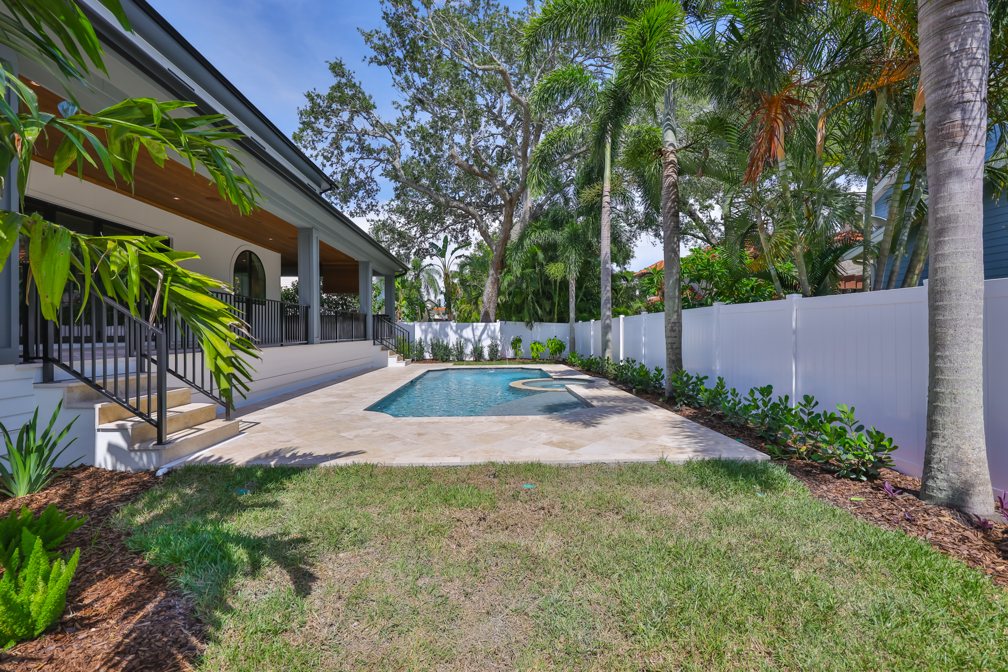 Tampa, Florida, 33629, United States, 5 Bedrooms Bedrooms, ,6 BathroomsBathrooms,Residential,For Sale,1974483