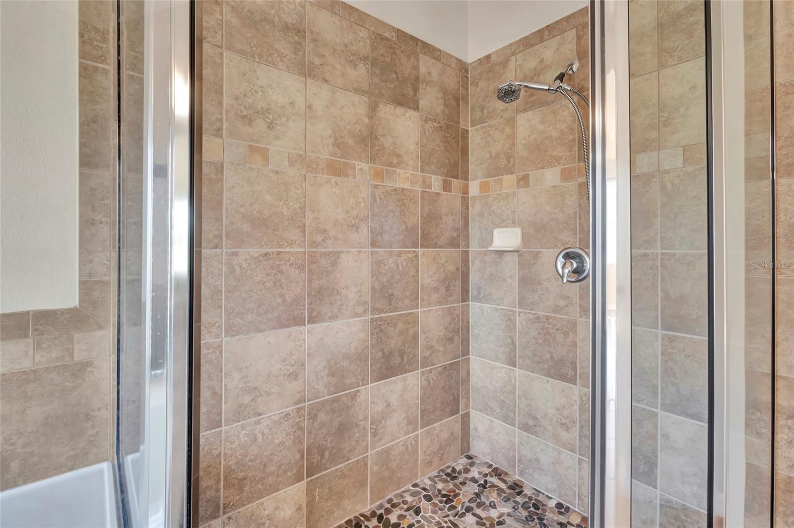 CLERMONT, Florida, 34711, United States, 4 Bedrooms Bedrooms, ,3 BathroomsBathrooms,Residential,For Sale,1987535