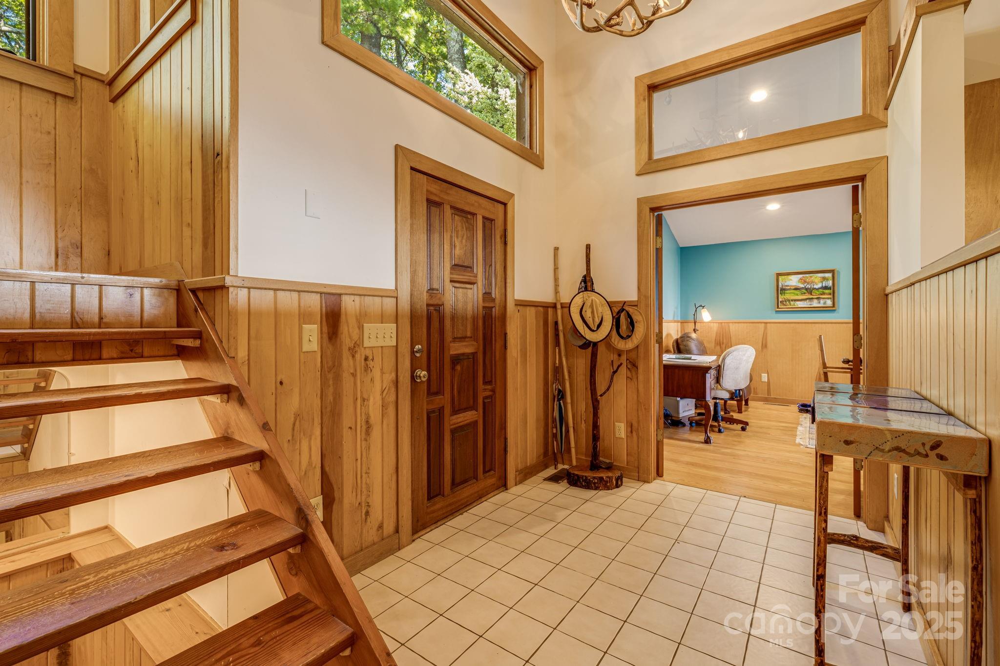 Little Switzerland, North Carolina, 28752, United States, 3 Bedrooms Bedrooms, ,3 BathroomsBathrooms,Residential,For Sale,1949808