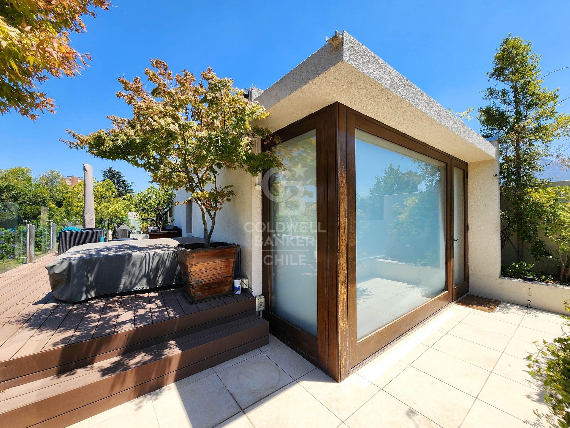 Vitacura, Chile, 3 Bedrooms Bedrooms, ,4 BathroomsBathrooms,Residential,For Sale,1867127