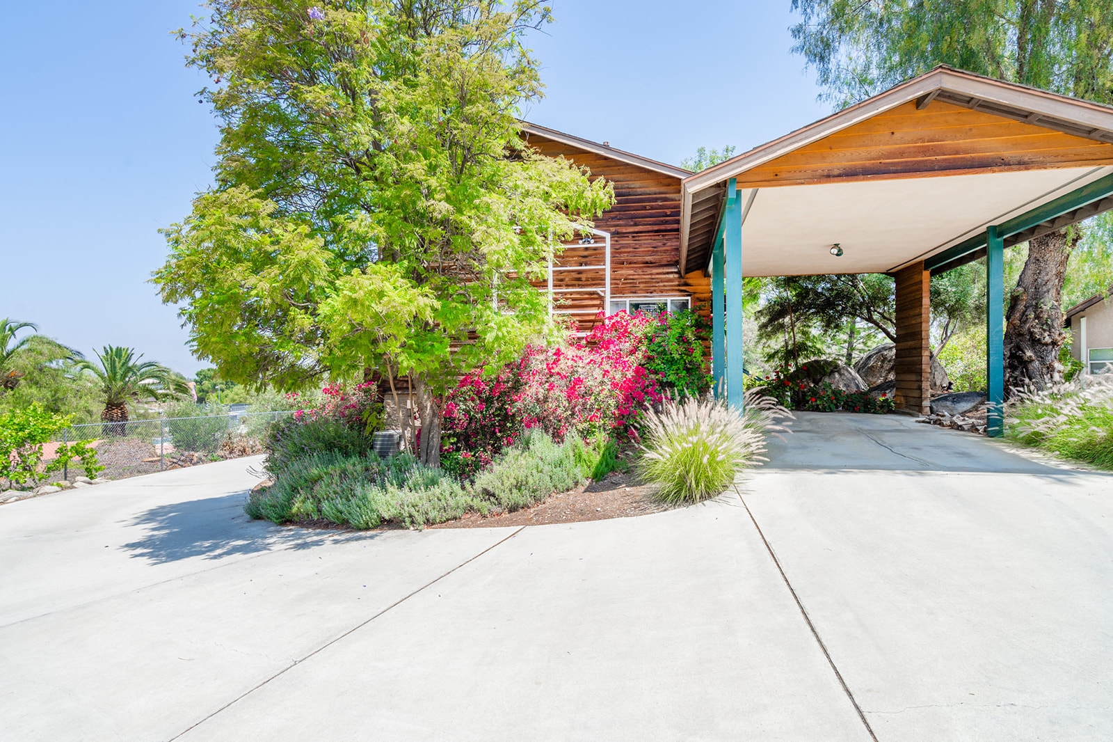 Hemet, California, 92544, United States, 6 Bedrooms Bedrooms, ,6 BathroomsBathrooms,Residential,For Sale,1849818