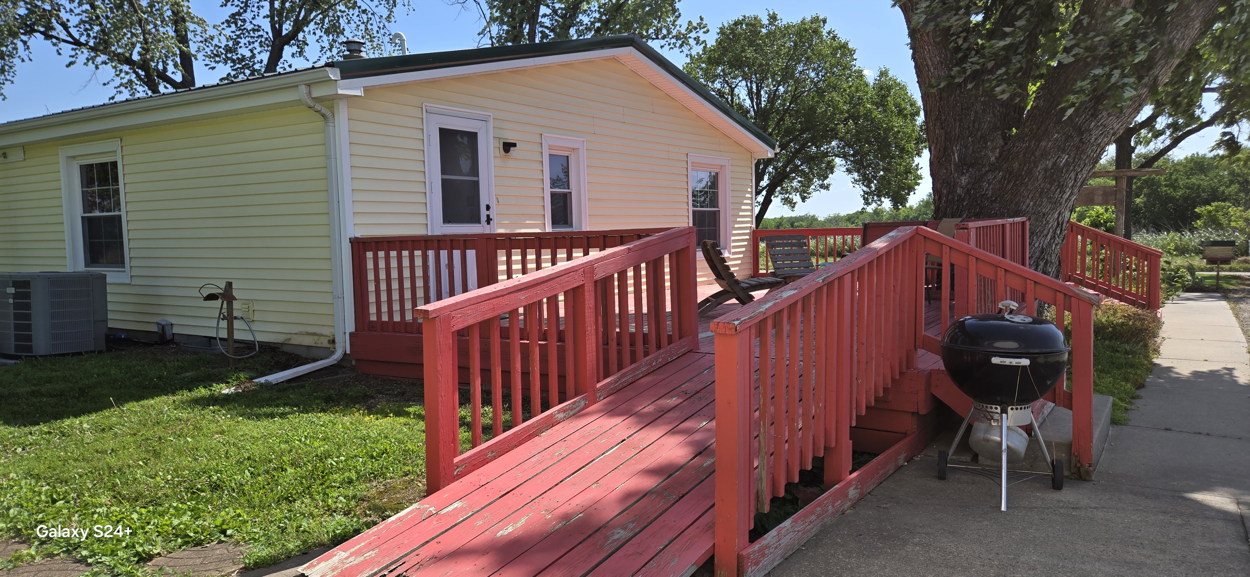Osawatomie, Kansas, 66064, United States, 3 Bedrooms Bedrooms, ,2 BathroomsBathrooms,Residential,For Sale,1920353