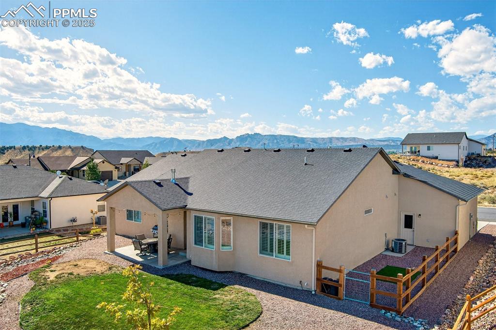 Canon City, Colorado, 81212, United States, 4 Bedrooms Bedrooms, ,1 BathroomBathrooms,Residential,For Sale,1964120