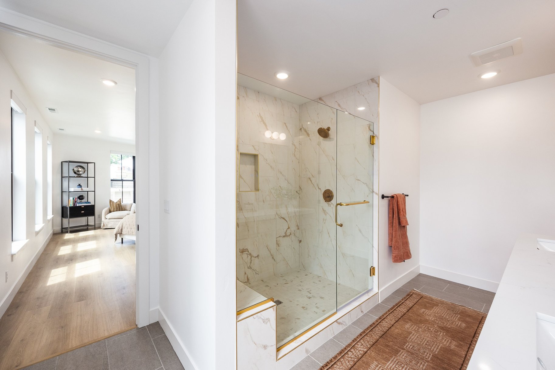  Effortless Luxury Condo Living In The Heart Of Holladay Village - 物件實景