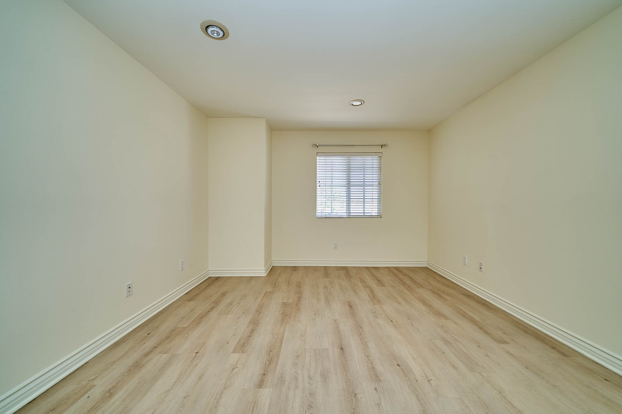  2108 Santa Fe Avenue, Torrance, CA 90501 - 物件實景
