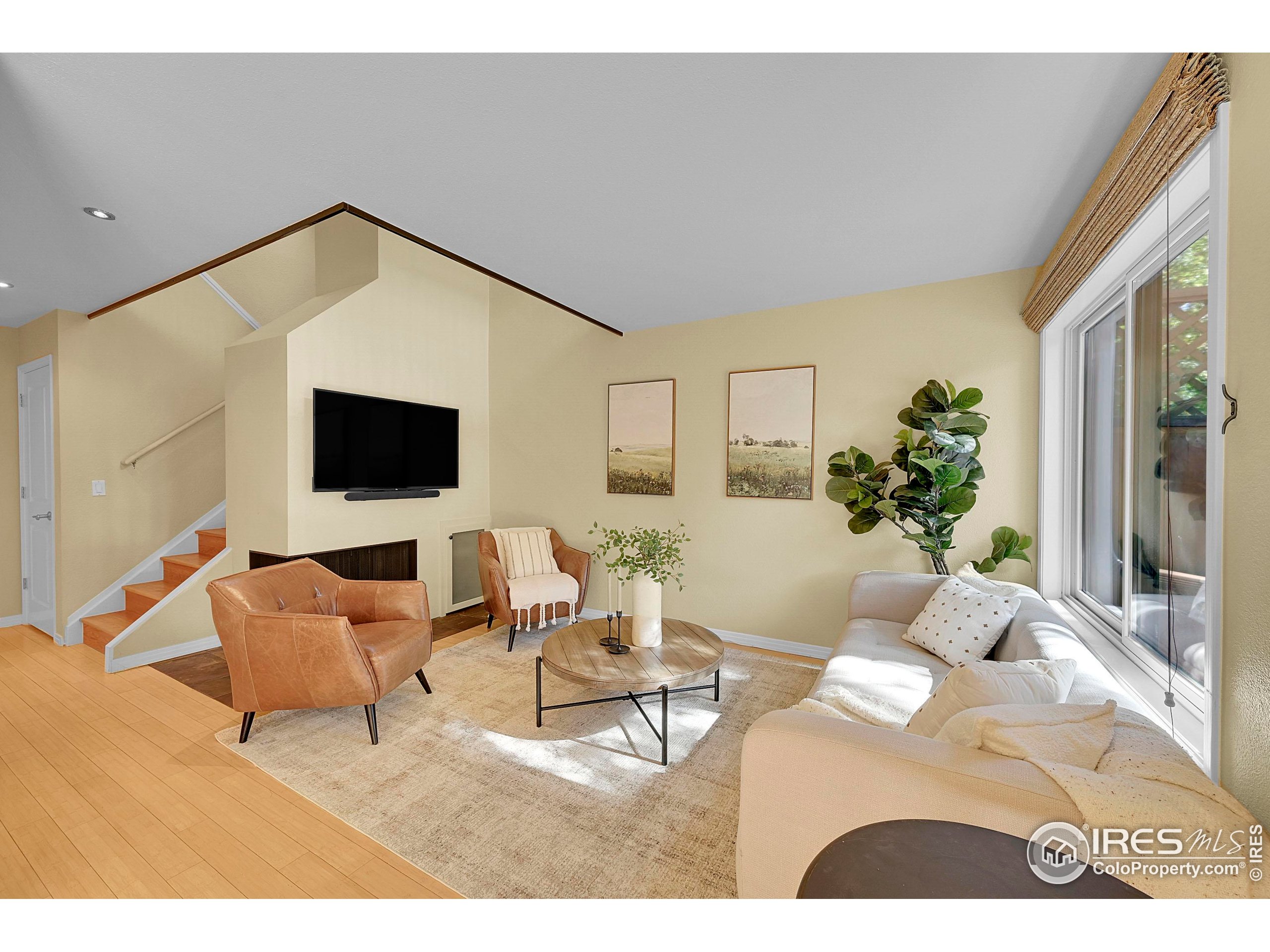 Boulder, Colorado, 80304, United States, 2 Bedrooms Bedrooms, ,3 BathroomsBathrooms,Residential,For Sale,1986544