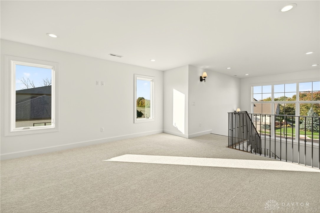 Washington Twp, Ohio, 45458, United States, 5 Bedrooms Bedrooms, ,5 BathroomsBathrooms,Residential,For Sale,1988352