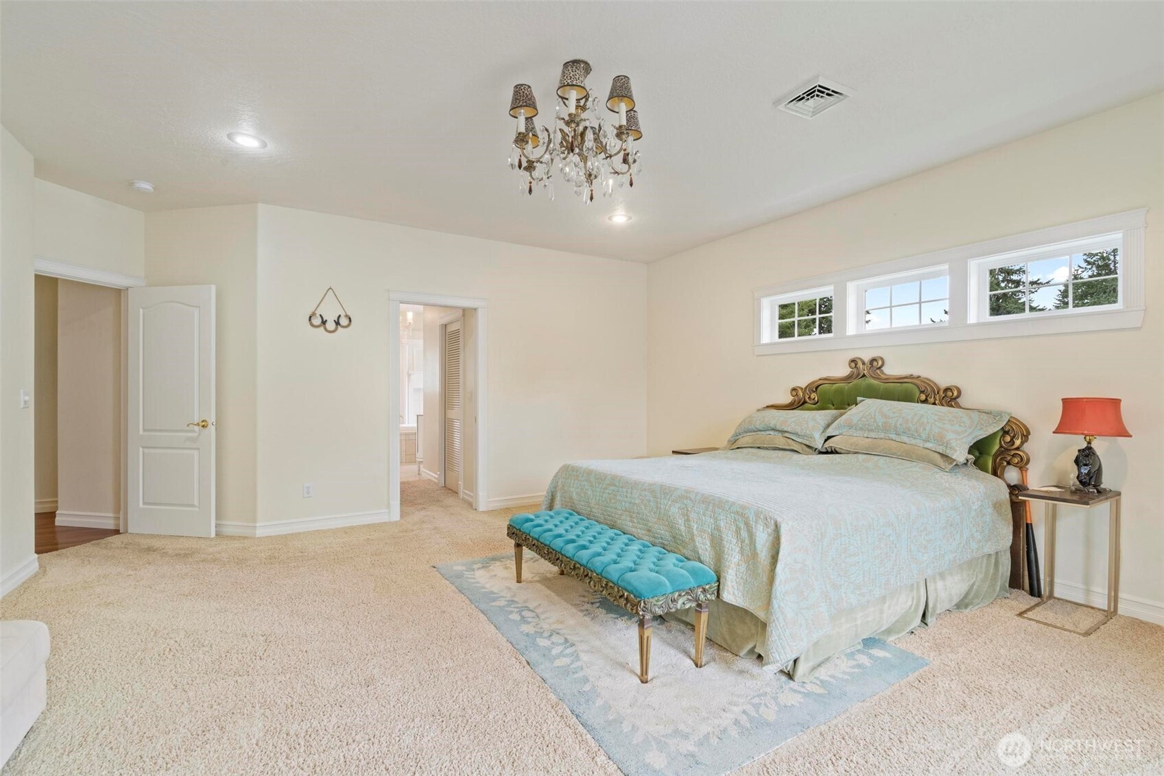 Centralia, Washington, 98531, United States, 3 Bedrooms Bedrooms, ,3 BathroomsBathrooms,Residential,For Sale,1983563