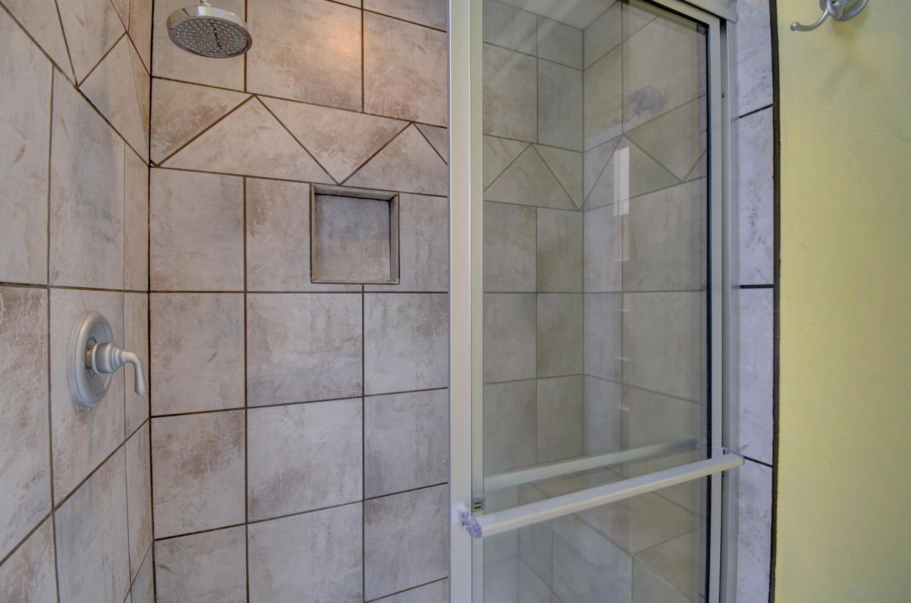 Albuquerque, New Mexico, 87122, United States, 3 Bedrooms Bedrooms, ,2 BathroomsBathrooms,Residential,For Sale,1971329