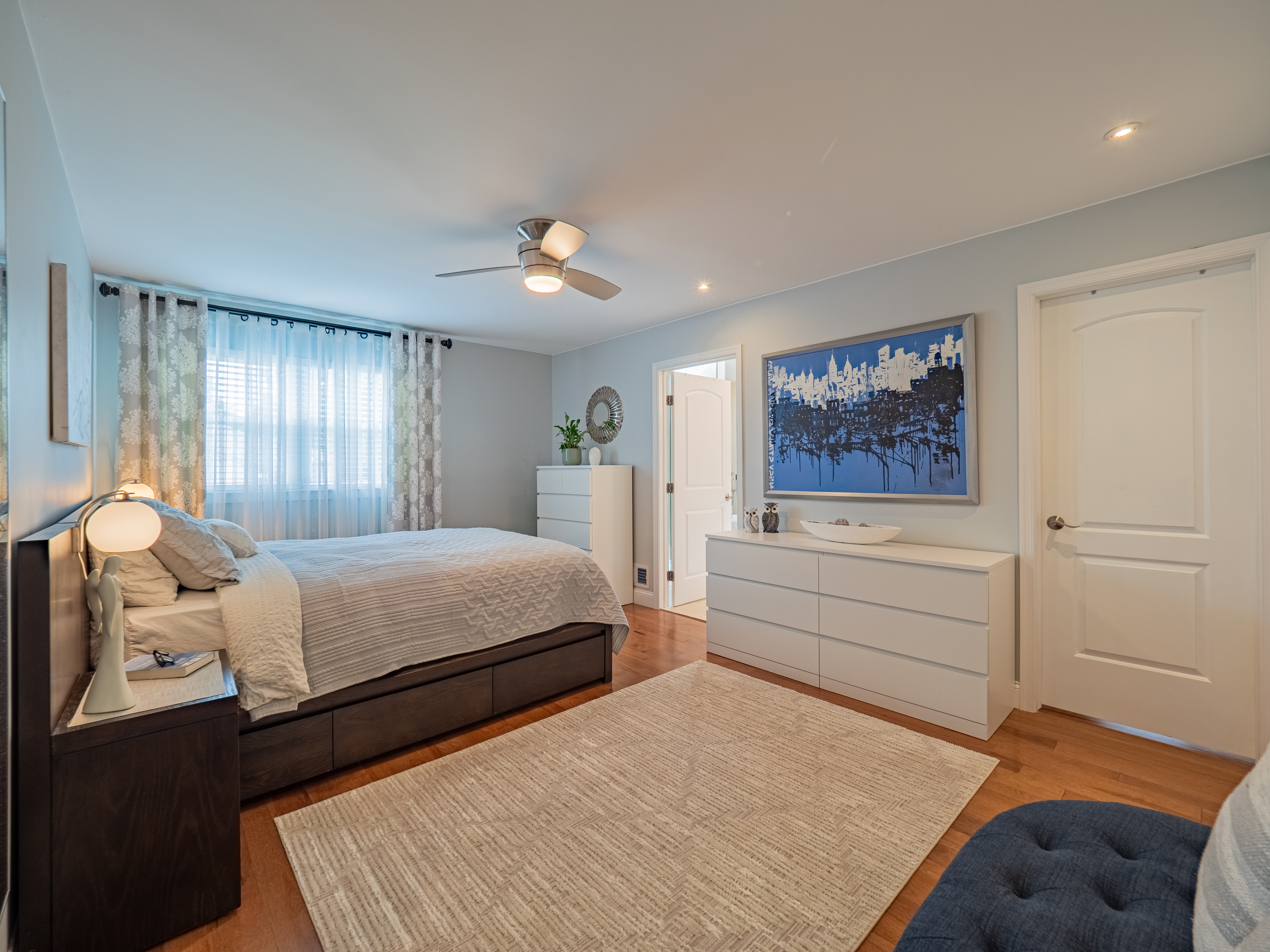 Pennington, New Jersey, 08534, United States, 2 Bedrooms Bedrooms, ,3 BathroomsBathrooms,Residential,For Sale,1936854