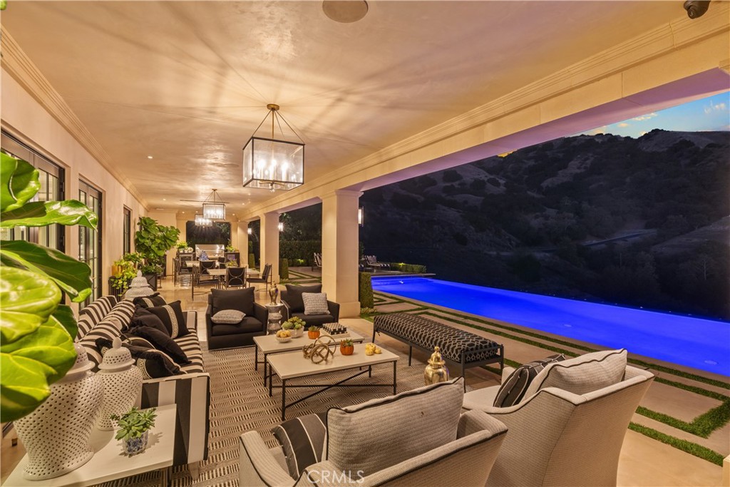 Glendora, California, 91741, United States, 6 Bedrooms Bedrooms, ,6 BathroomsBathrooms,Residential,For Sale,1987955