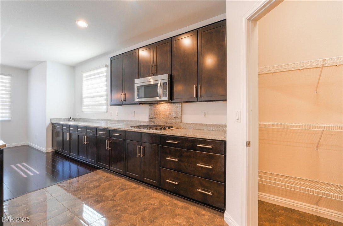 Las Vegas, Nevada, 89135, United States, 3 Bedrooms Bedrooms, ,3 BathroomsBathrooms,Residential,For Sale,1977771