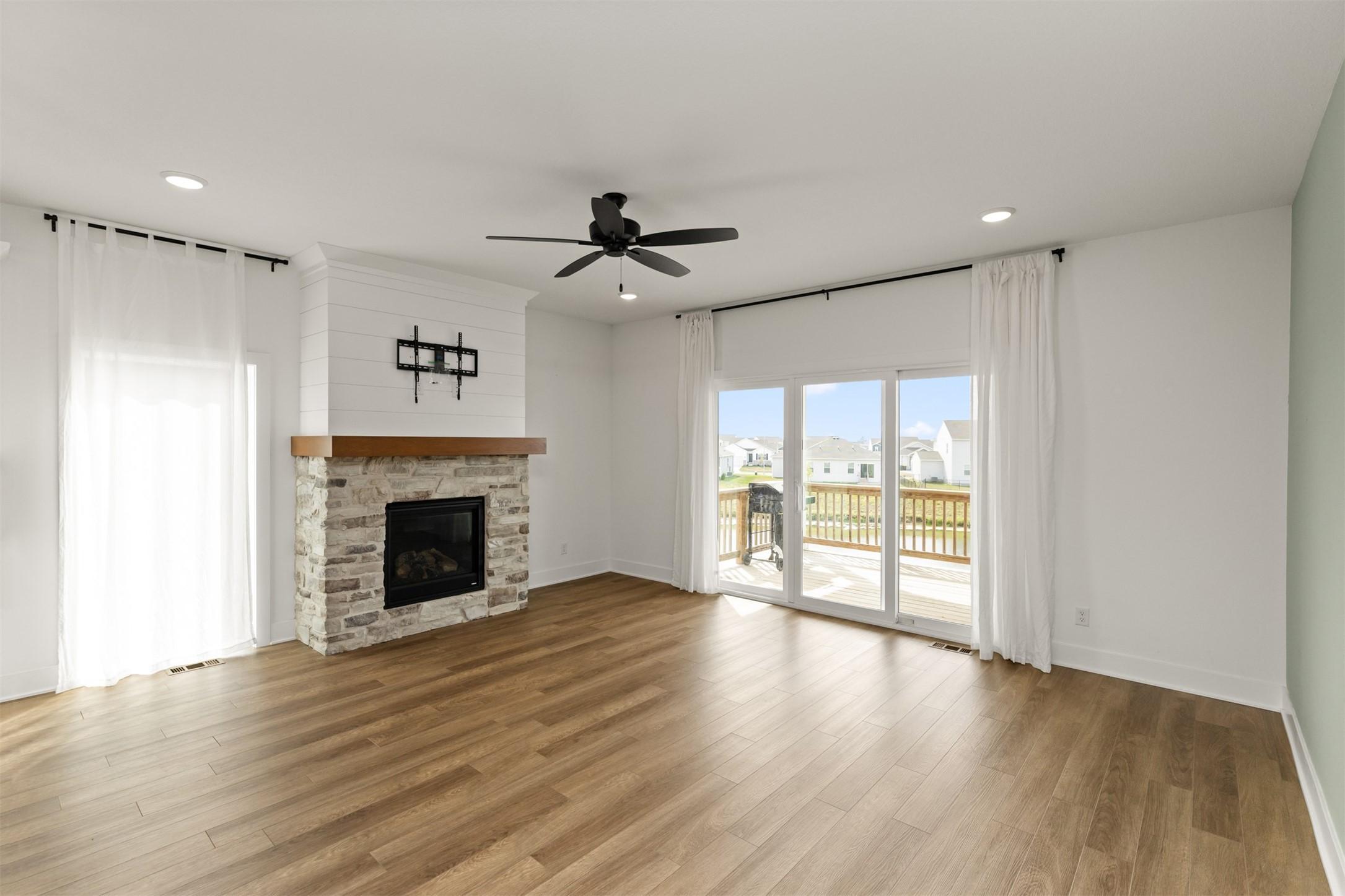 Waukee, Iowa, 50263, United States, 4 Bedrooms Bedrooms, ,3 BathroomsBathrooms,Residential,For Sale,1979913