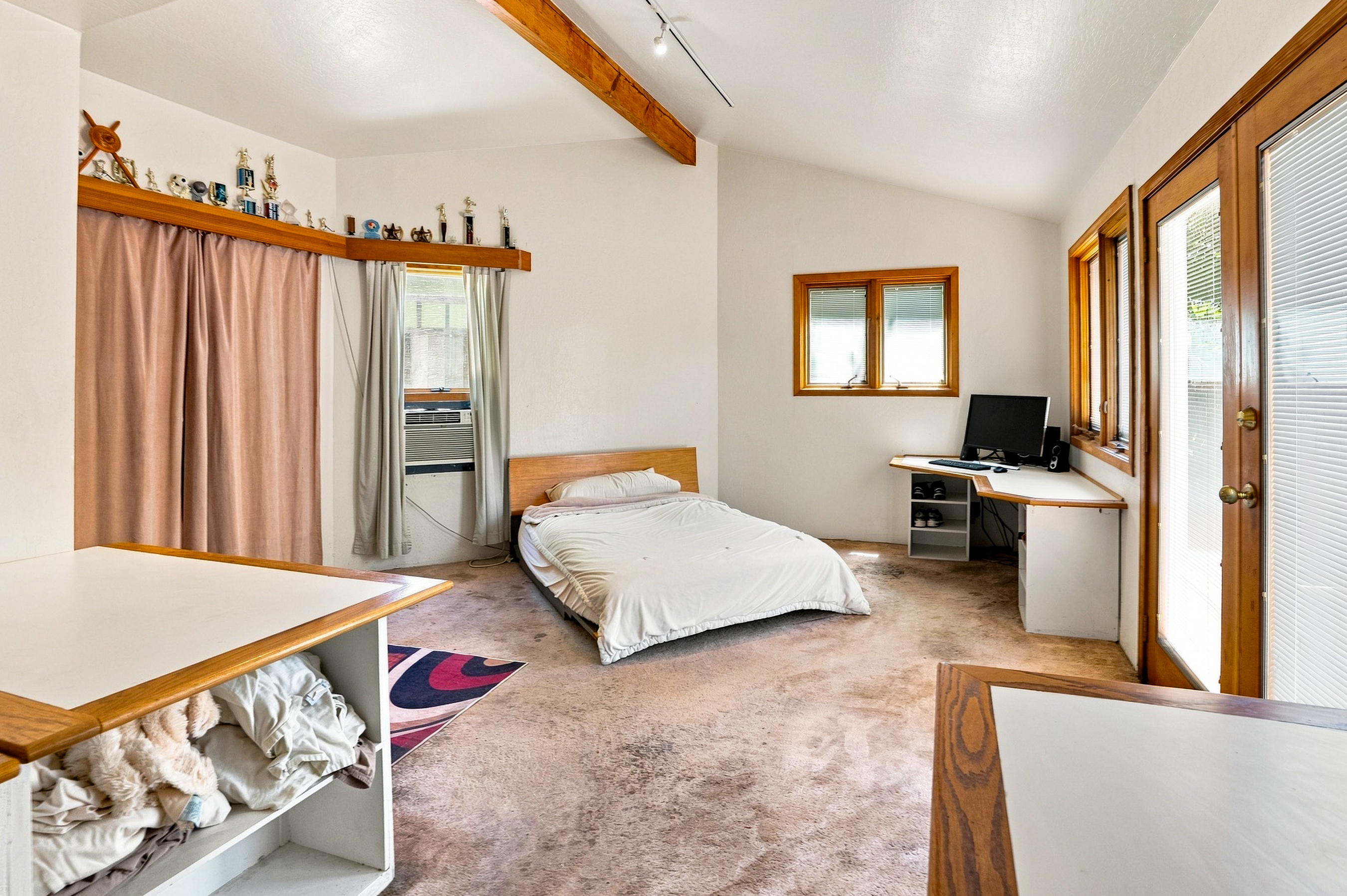  Corner Lot Retreat in the Heart of Los Gatos’ Vasona Corridor - 物件實景