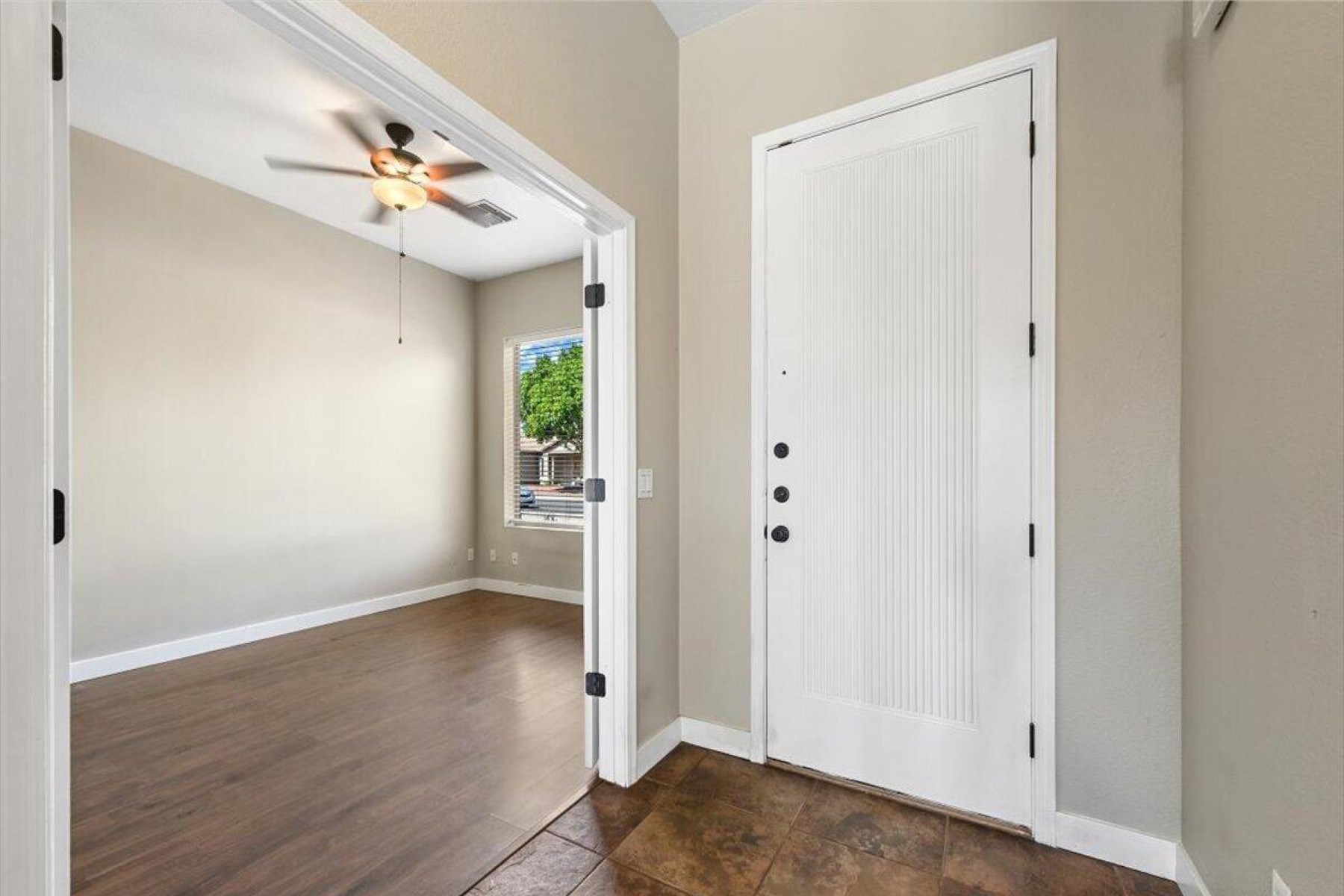 5421 W Mercury Way¦Chandler, AZ - 物件實景