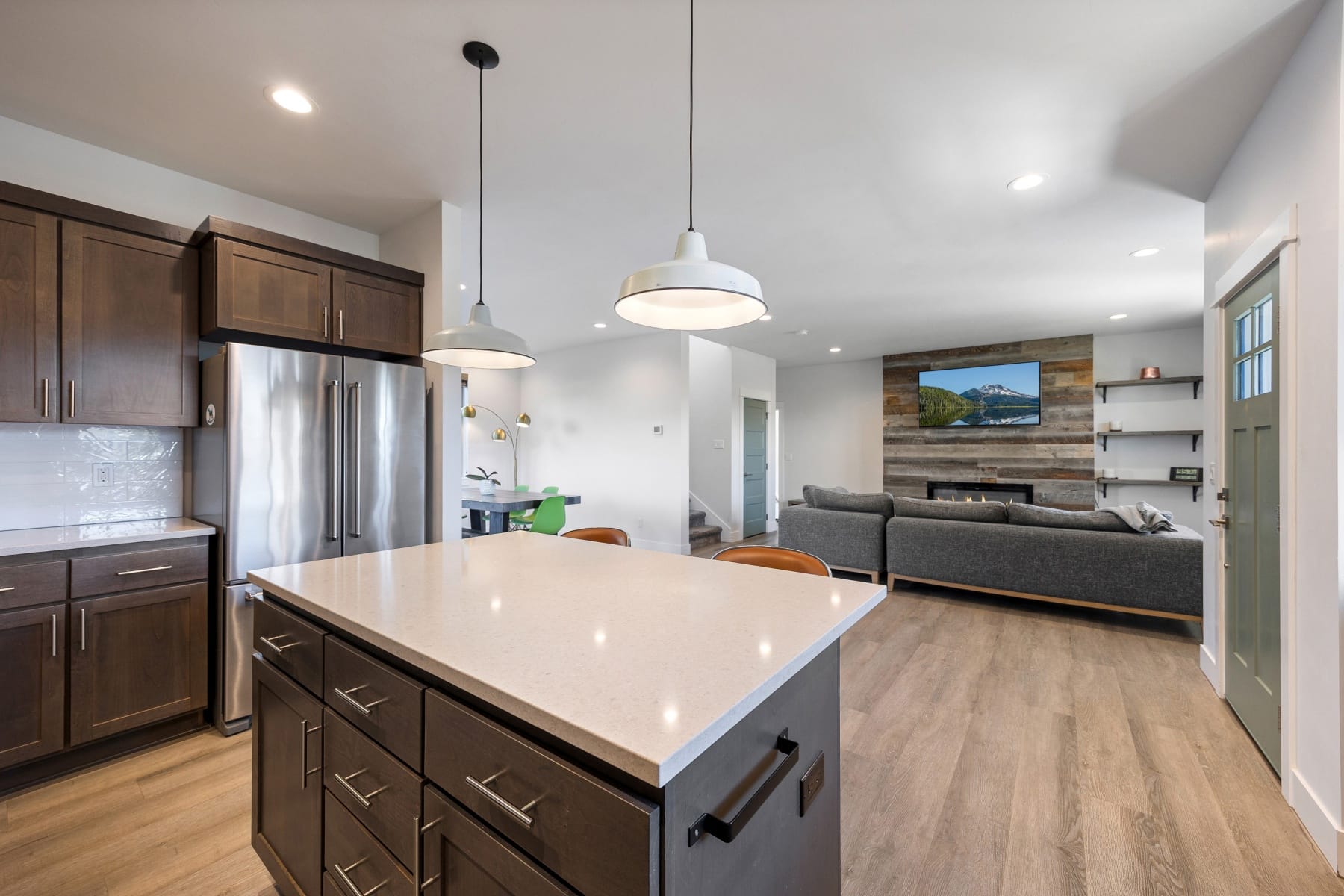  2350 NE Purcell Court Bend, OR 97701 - 物件實景
