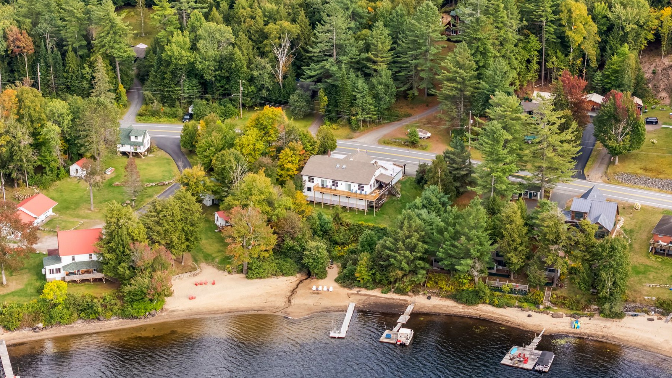  Adirondack Escape on Long Lake - 物件實景