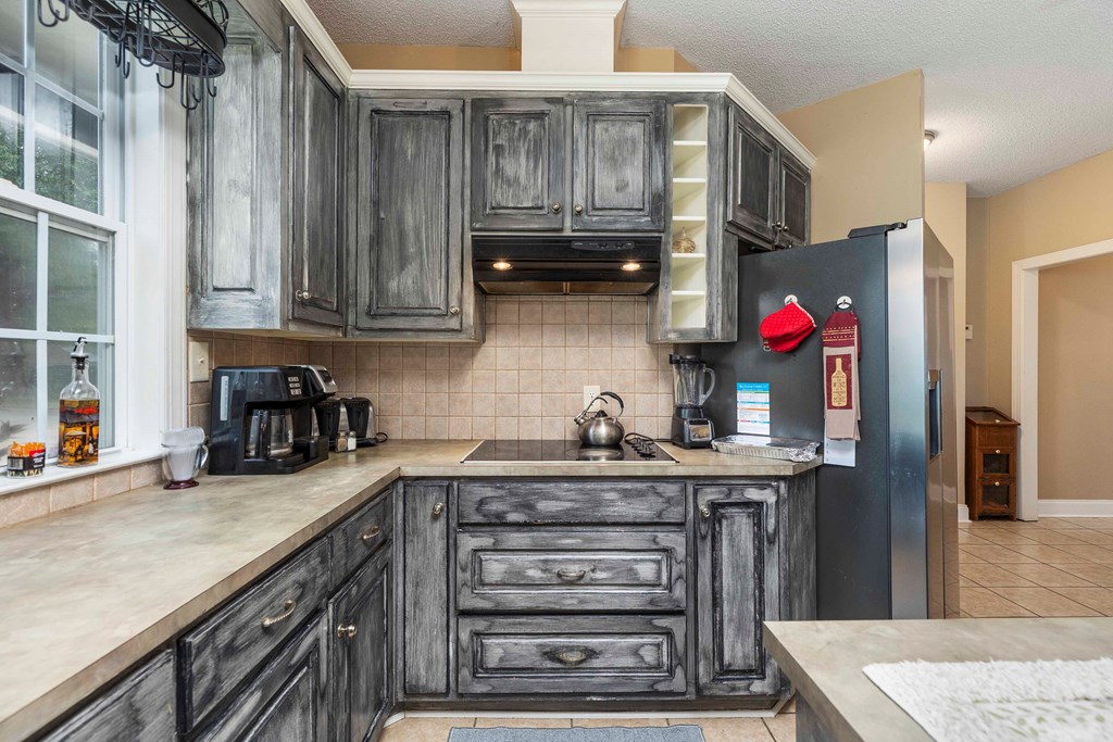 Salem, Alabama, 36874, United States, 4 Bedrooms Bedrooms, ,4 BathroomsBathrooms,Residential,For Sale,1947169