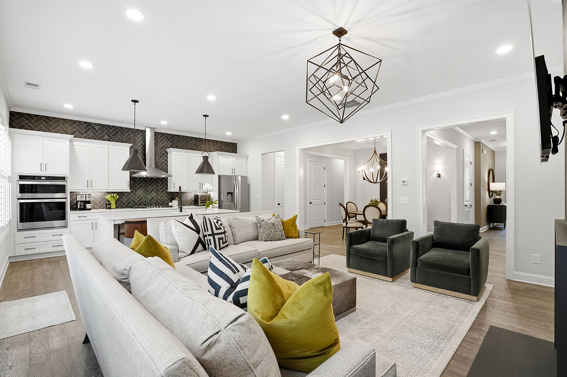 Luxury Living in Sought-After Harlow Community - 物件實景