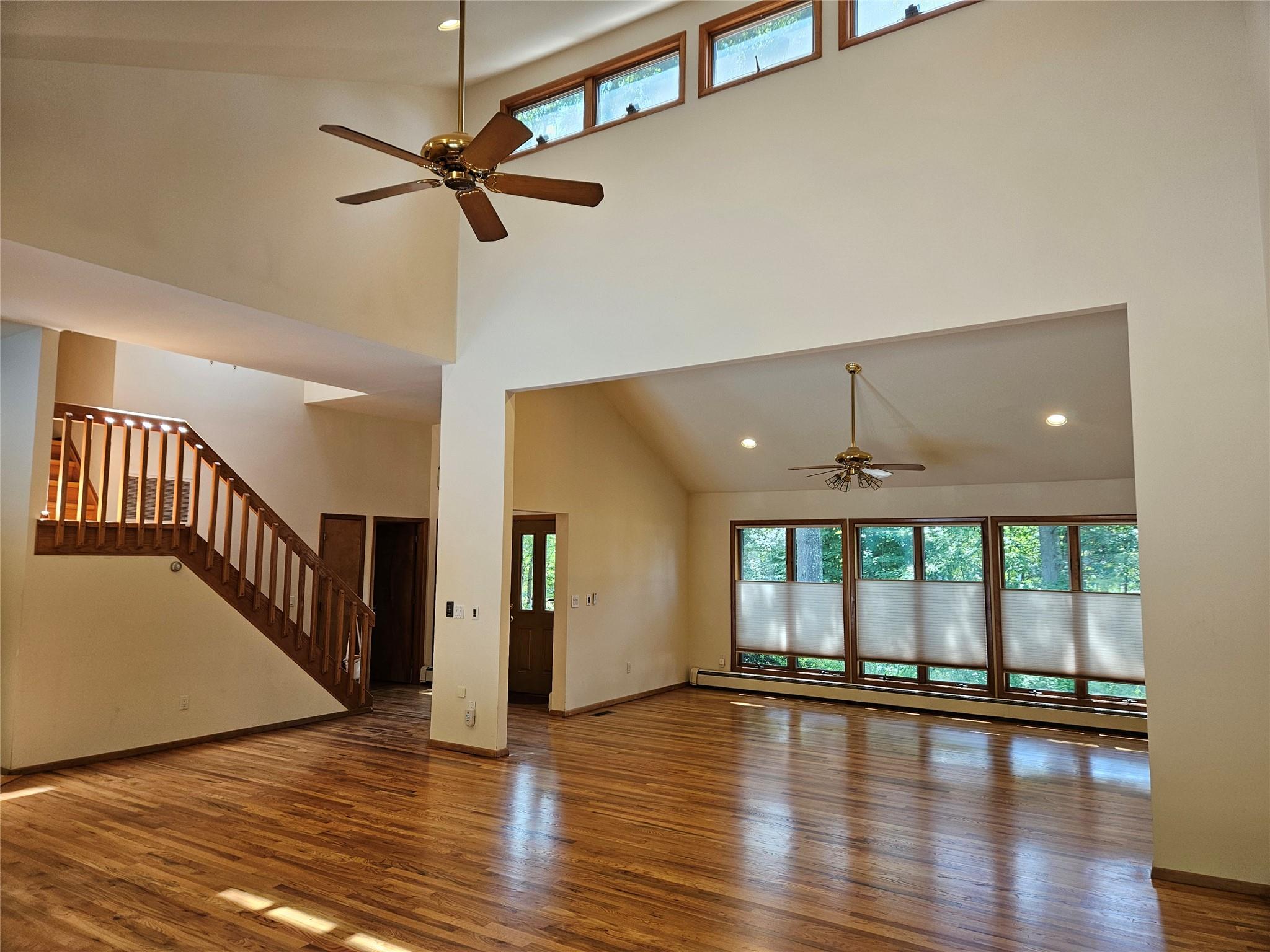 1572 Middle Road, Calverton, New York, 11933, United States, 3 Bedrooms Bedrooms, ,3 BathroomsBathrooms,Residential,For Sale,1572 Middle Road,1663464