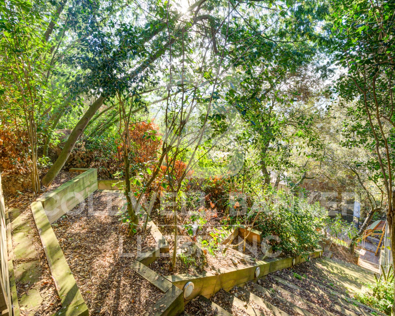 Barcelona, Barcelona, Sarri? - Sant Gervasi, Vallv, Barcelona, Catalonia, ES, 5 Bedrooms Bedrooms, ,4 BathroomsBathrooms,Residential,For Sale,Barcelona, Barcelona, Sarri? - Sant Gervasi, Vallv,1535931