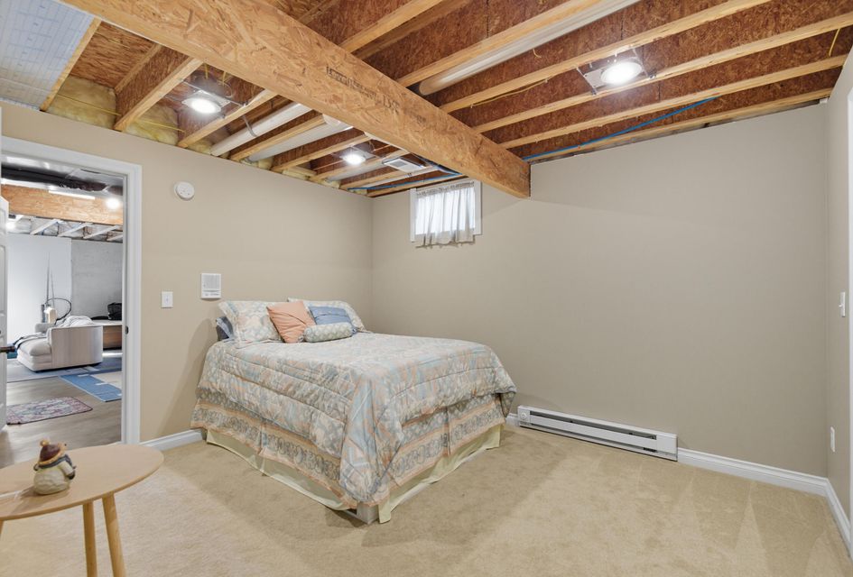 Big Rapids, Michigan, 49307, United States, 3 Bedrooms Bedrooms, ,4 BathroomsBathrooms,Residential,For Sale,1976014