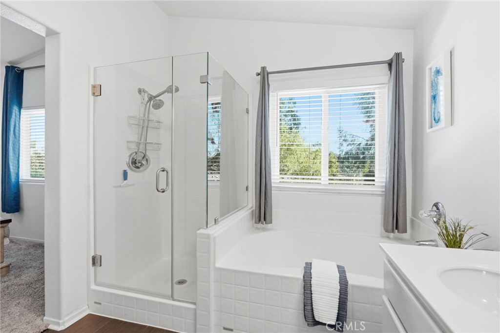 Temecula, California, 92591, United States, 3 Bedrooms Bedrooms, ,3 BathroomsBathrooms,Residential,For Sale,1989212