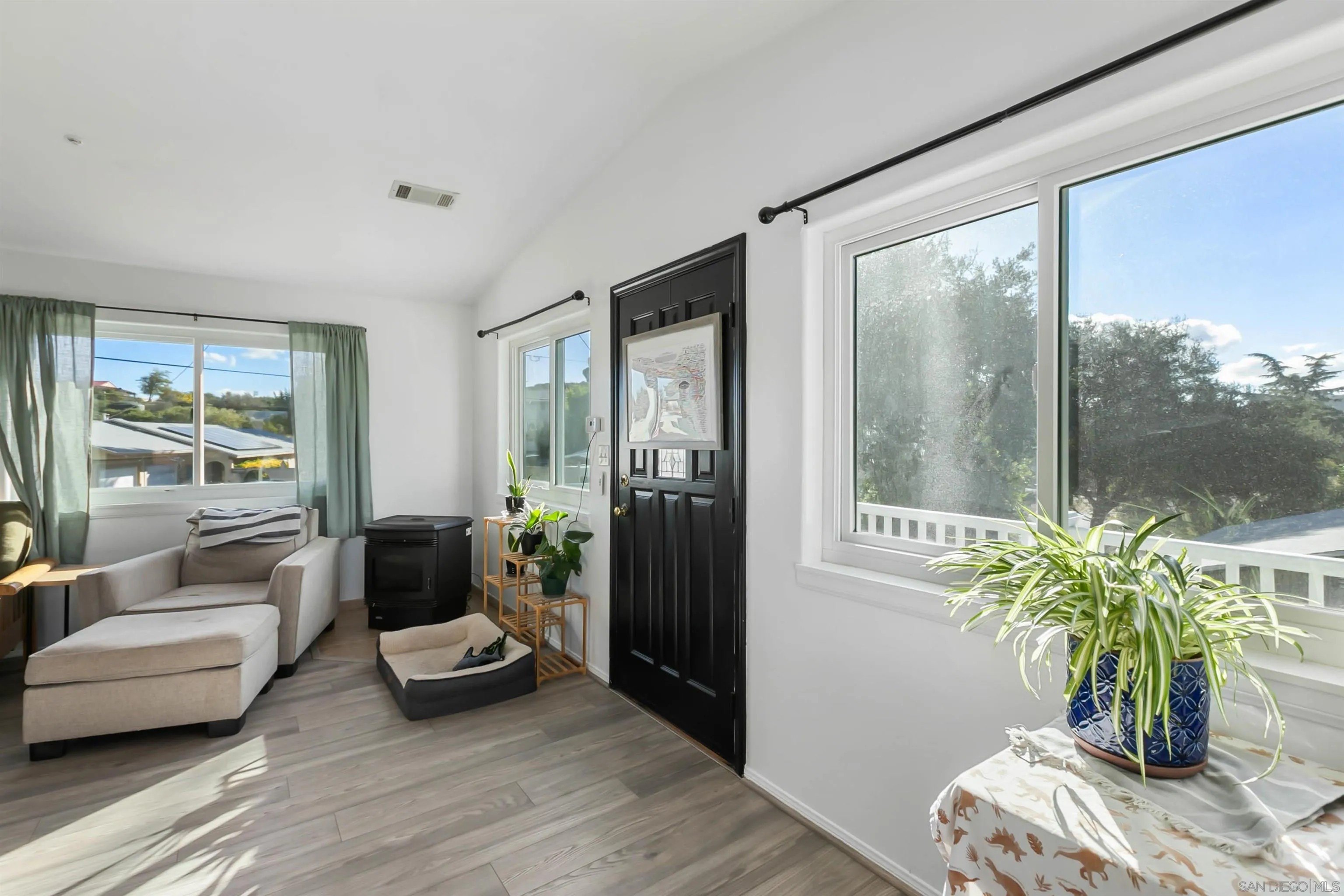 Campo, California, 91906, United States, 2 Bedrooms Bedrooms, ,2 BathroomsBathrooms,Residential,For Sale,1970842