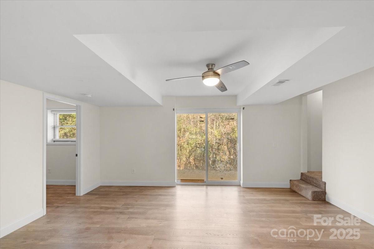 Belmont, North Carolina, 28012, United States, 3 Bedrooms Bedrooms, ,3 BathroomsBathrooms,Residential,For Sale,1913522