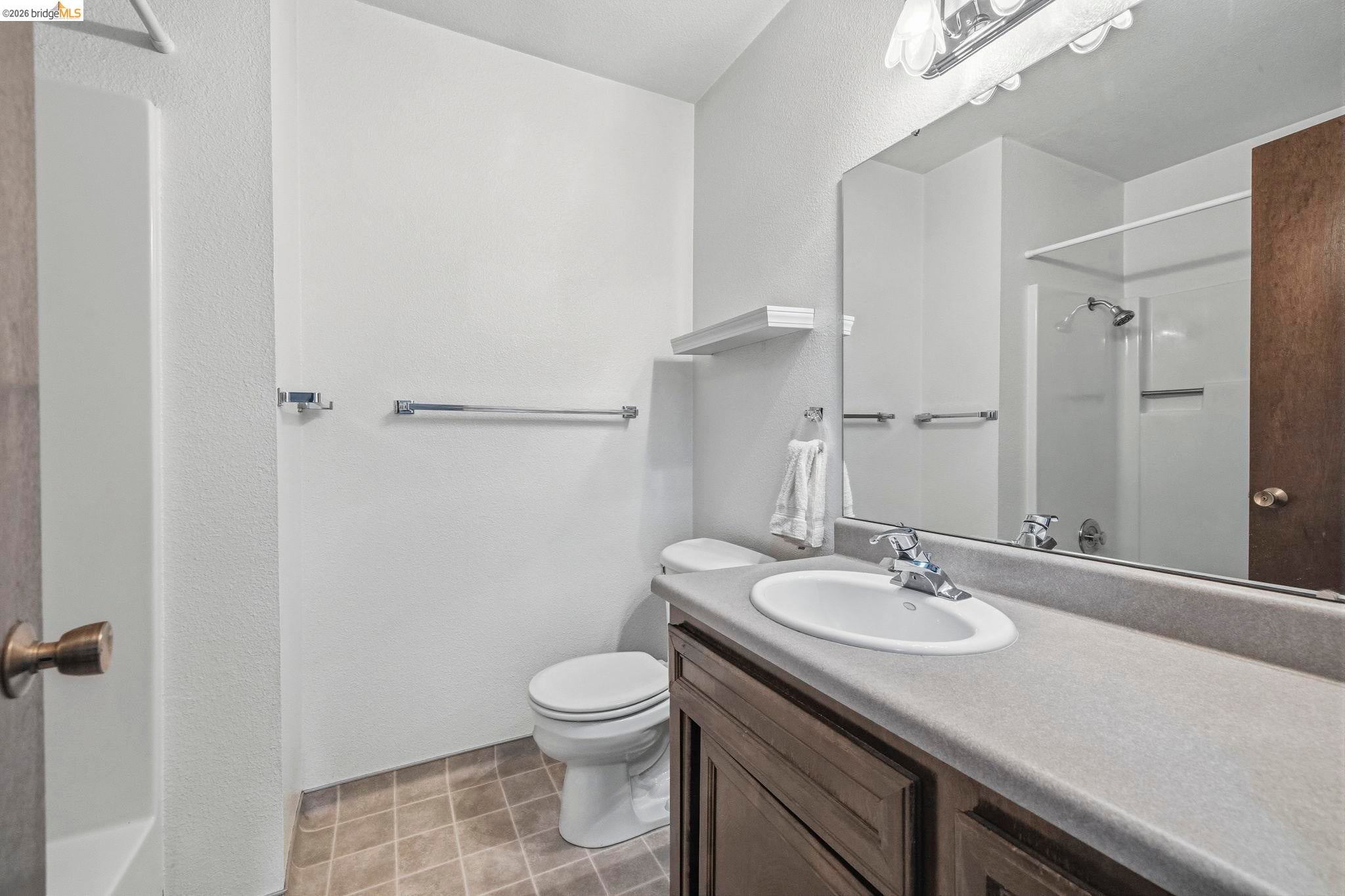 Sonora, California, 95370, United States, 4 Bedrooms Bedrooms, ,2 BathroomsBathrooms,Residential,For Sale,2049184