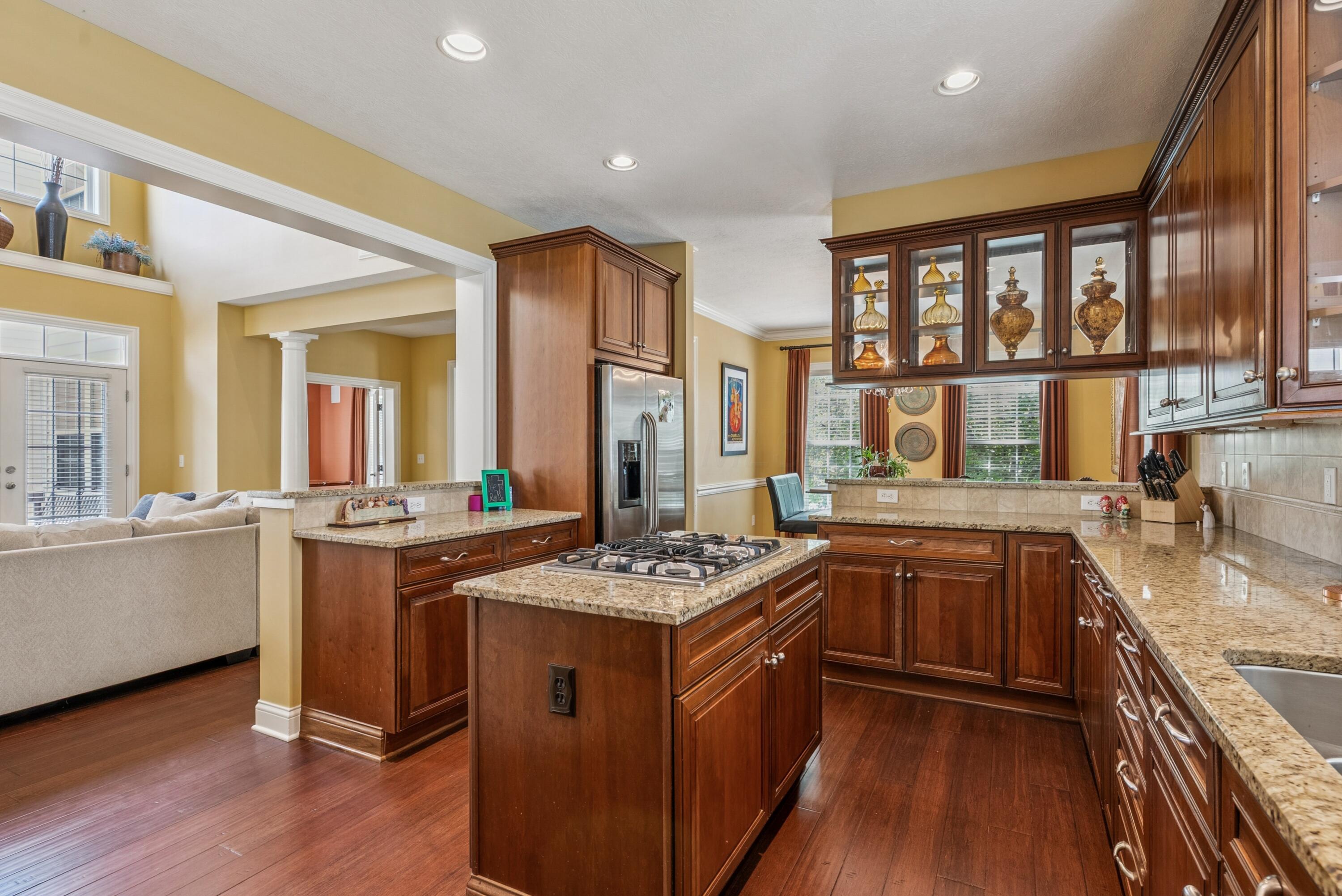 New Albany, Ohio, 43054, United States, 4 Bedrooms Bedrooms, ,5 BathroomsBathrooms,Residential,For Sale,1913750