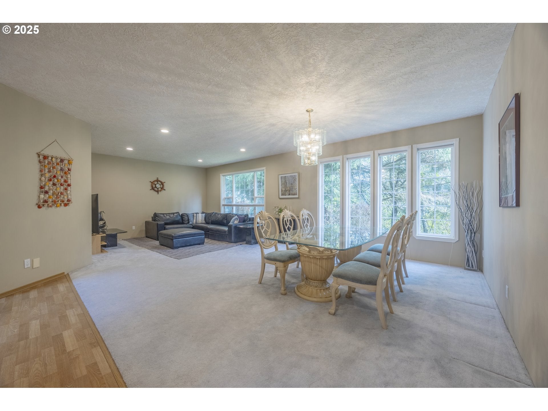 LincolnCity, Oregon, 97367, United States, 4 Bedrooms Bedrooms, ,3 BathroomsBathrooms,Residential,For Sale,1994923