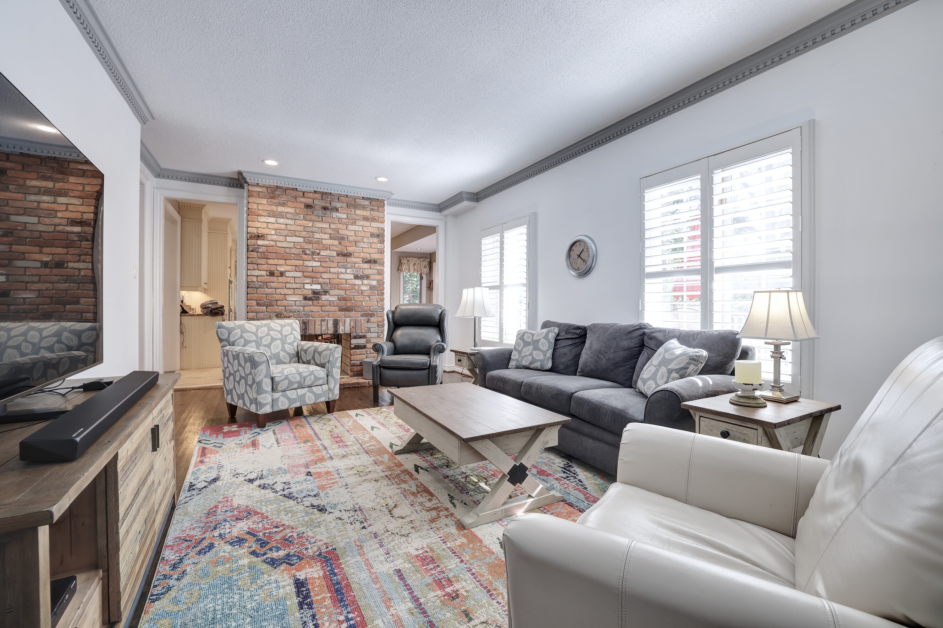  Lorne Park Executive Home - 物件實景