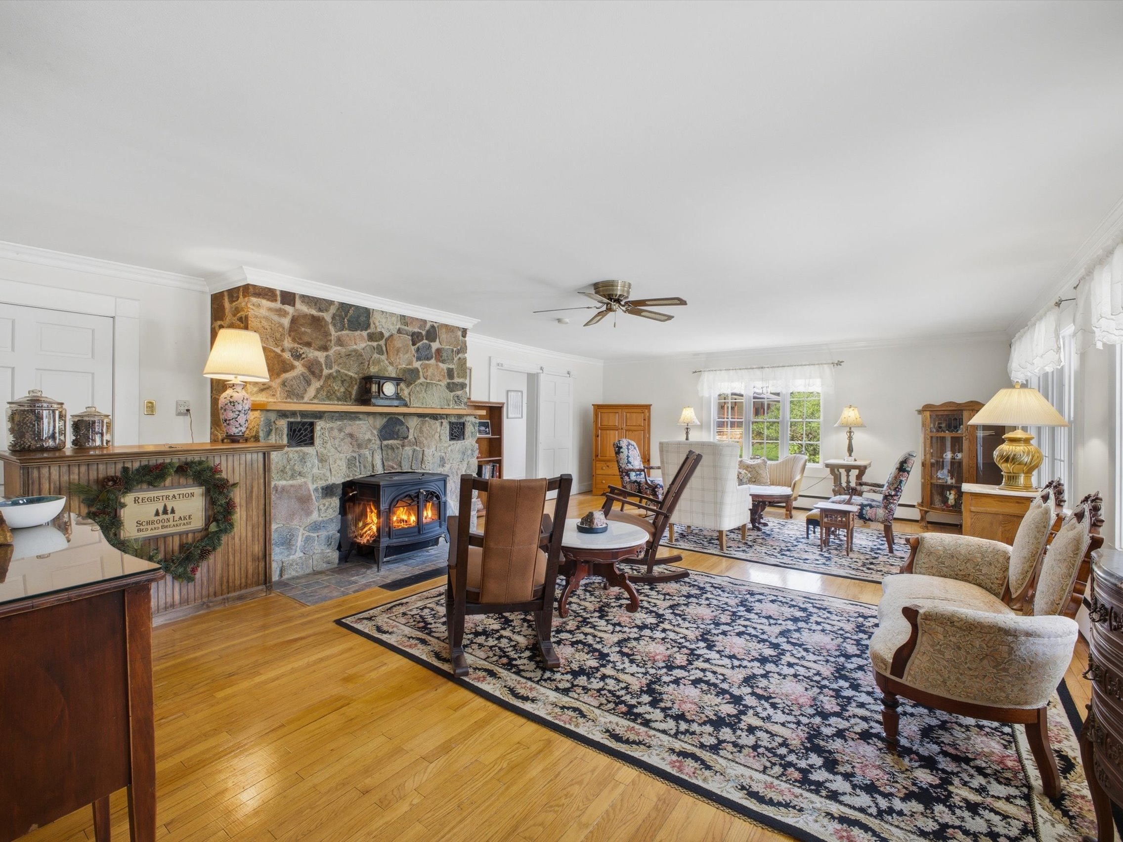  1525 U.s. 9, Schroon Lake, NY, 12870 - 物件實景