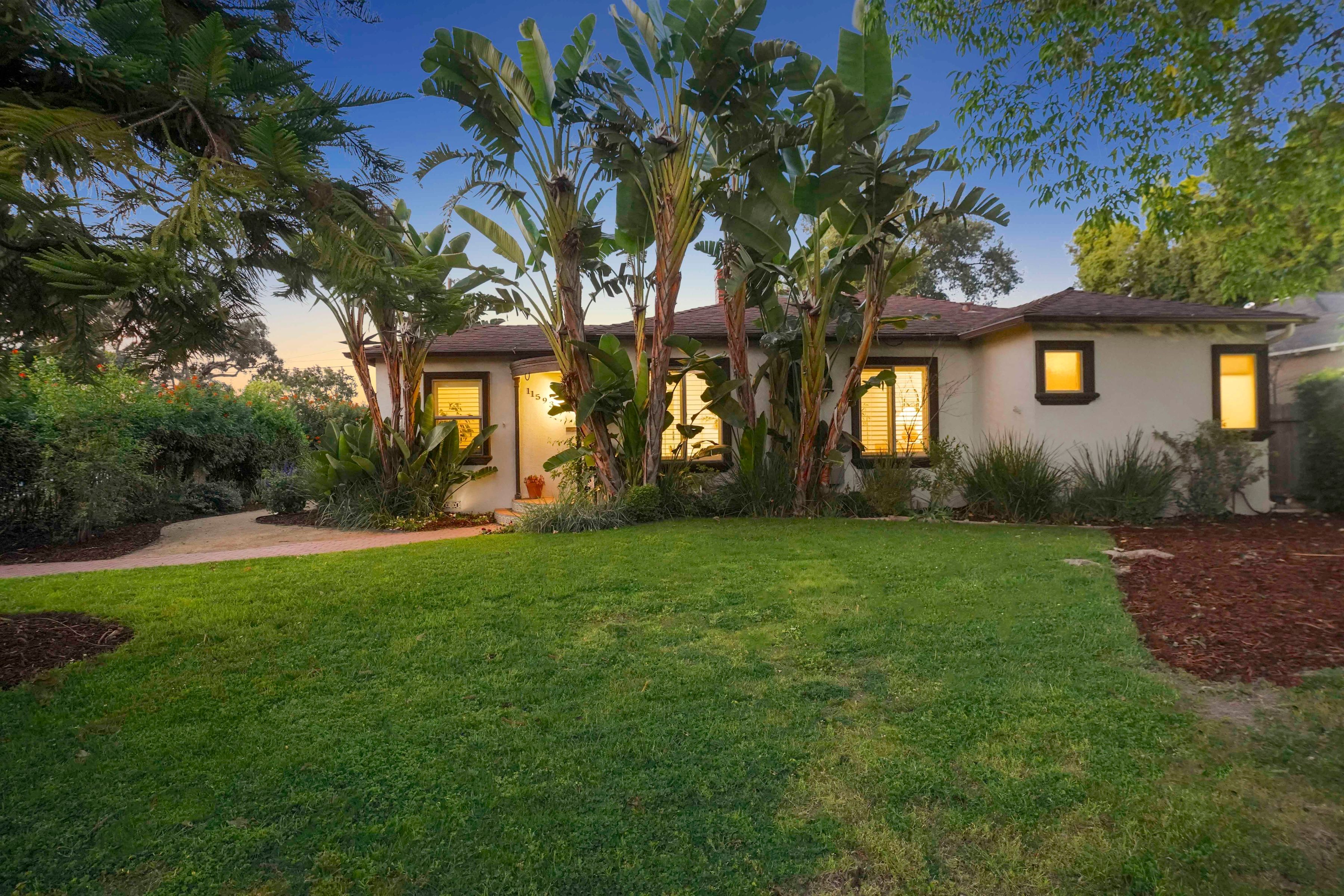  11593 Kling Street - 物件實景