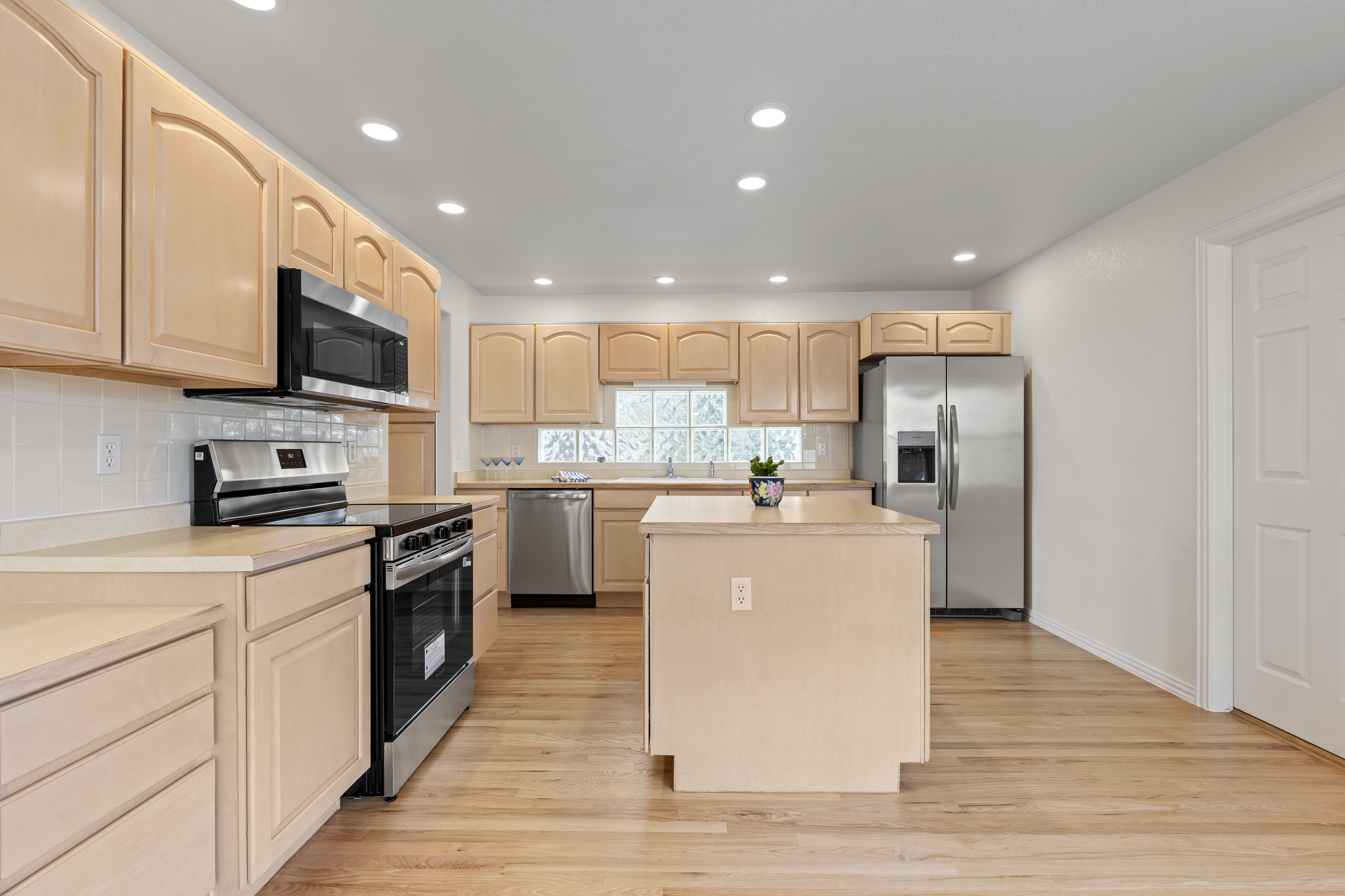  1011 South Valentia Street, Denver, CO 80247 - 物件實景