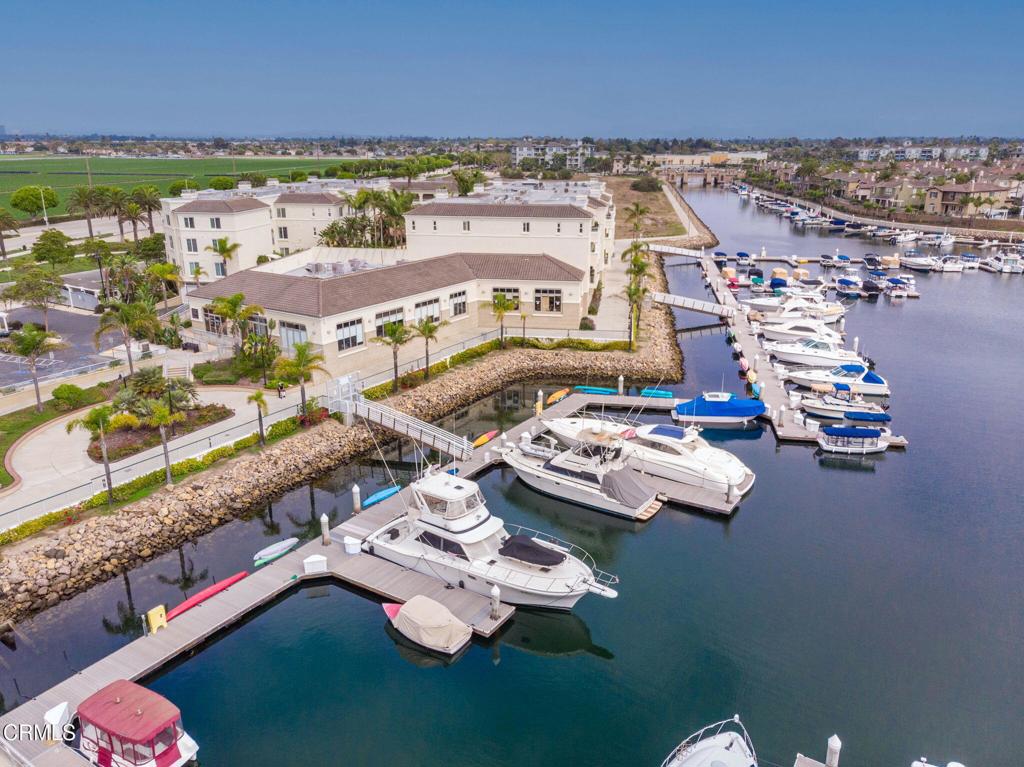 Oxnard, California, 93035, United States, 2 Bedrooms Bedrooms, ,3 BathroomsBathrooms,Residential,For Sale,1982158